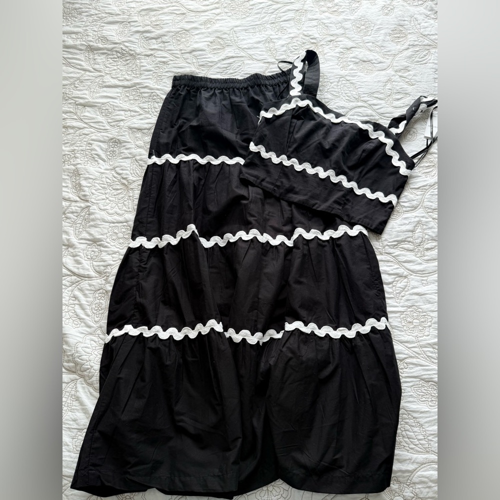 Japna Black Maxi Skirt with White Trim Two-Piece Set